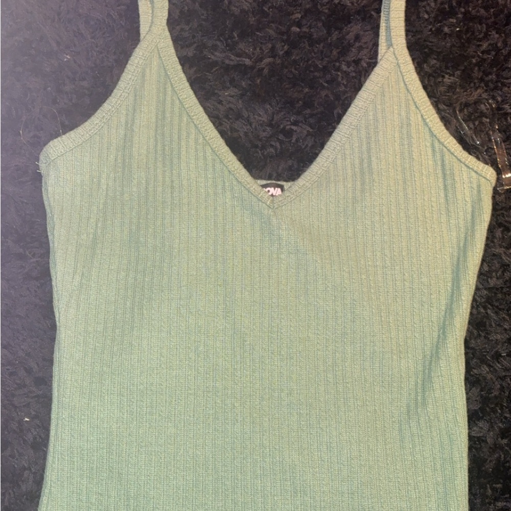 Fashion nova Green Ribbed V-Neck Tank Top